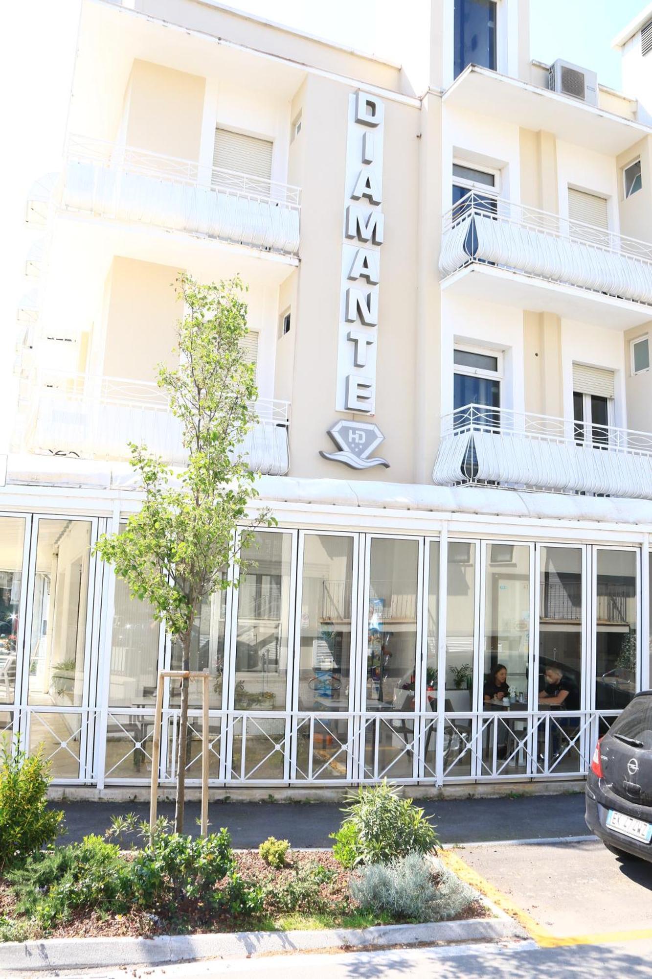 Hotel Diamante Cattolica Zewnętrze zdjęcie